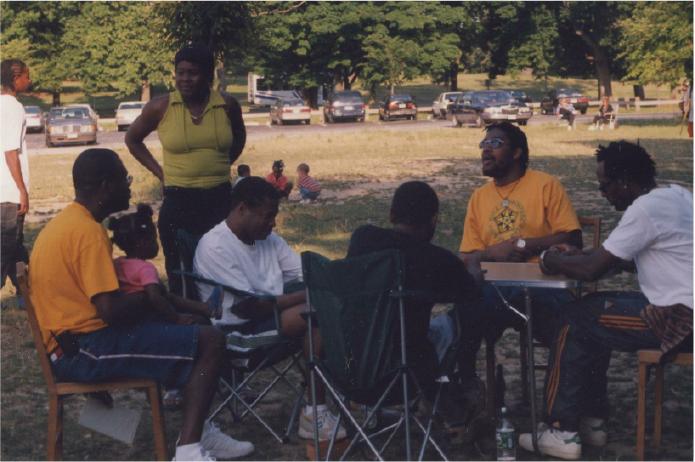 Picnic2001-03.jpg 50.9K