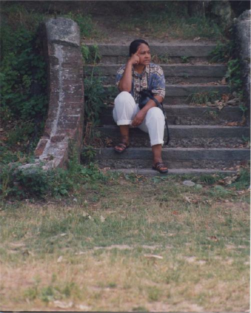 Picnic2001-09.jpg 52.1K