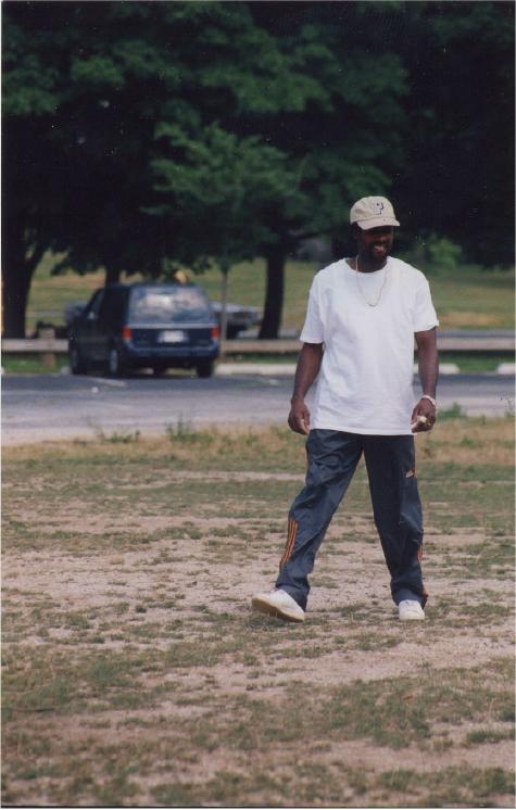 Picnic2001-10.jpg 49.1K