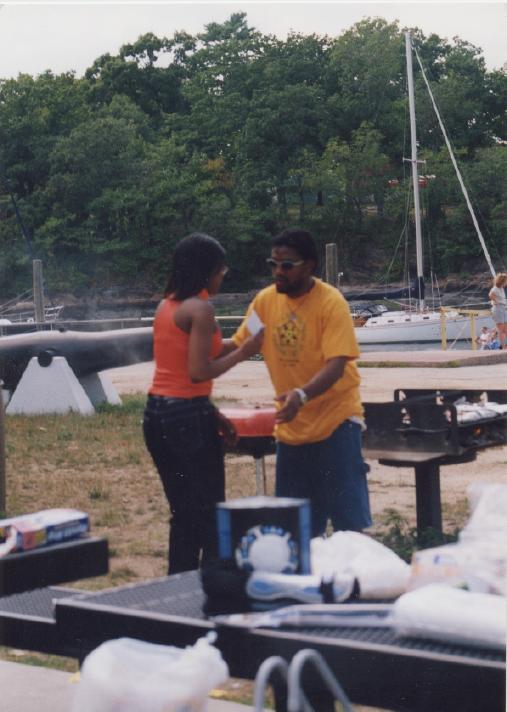 Picnic2001-48.jpg 51.8K